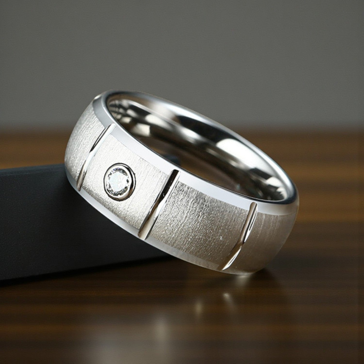 Anel em Aço de Tungsténio com Zircónia