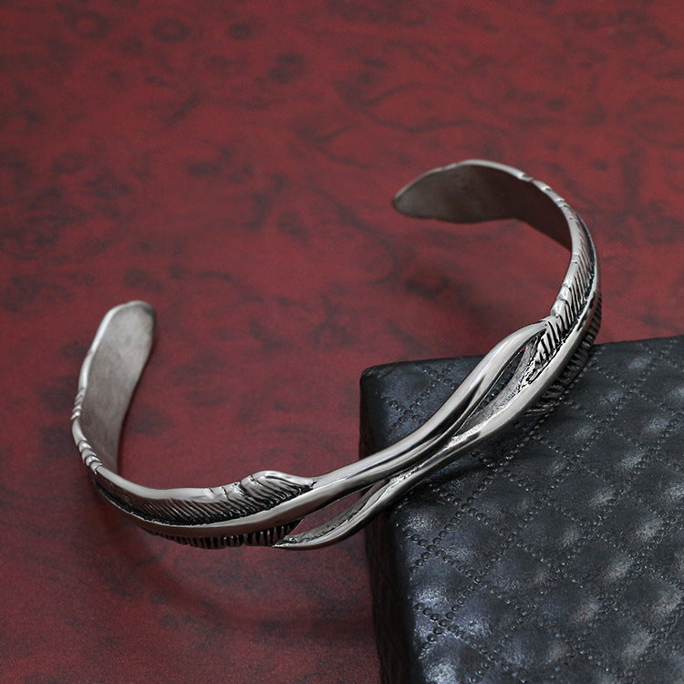 Pulseira Pena em Aço Titânio