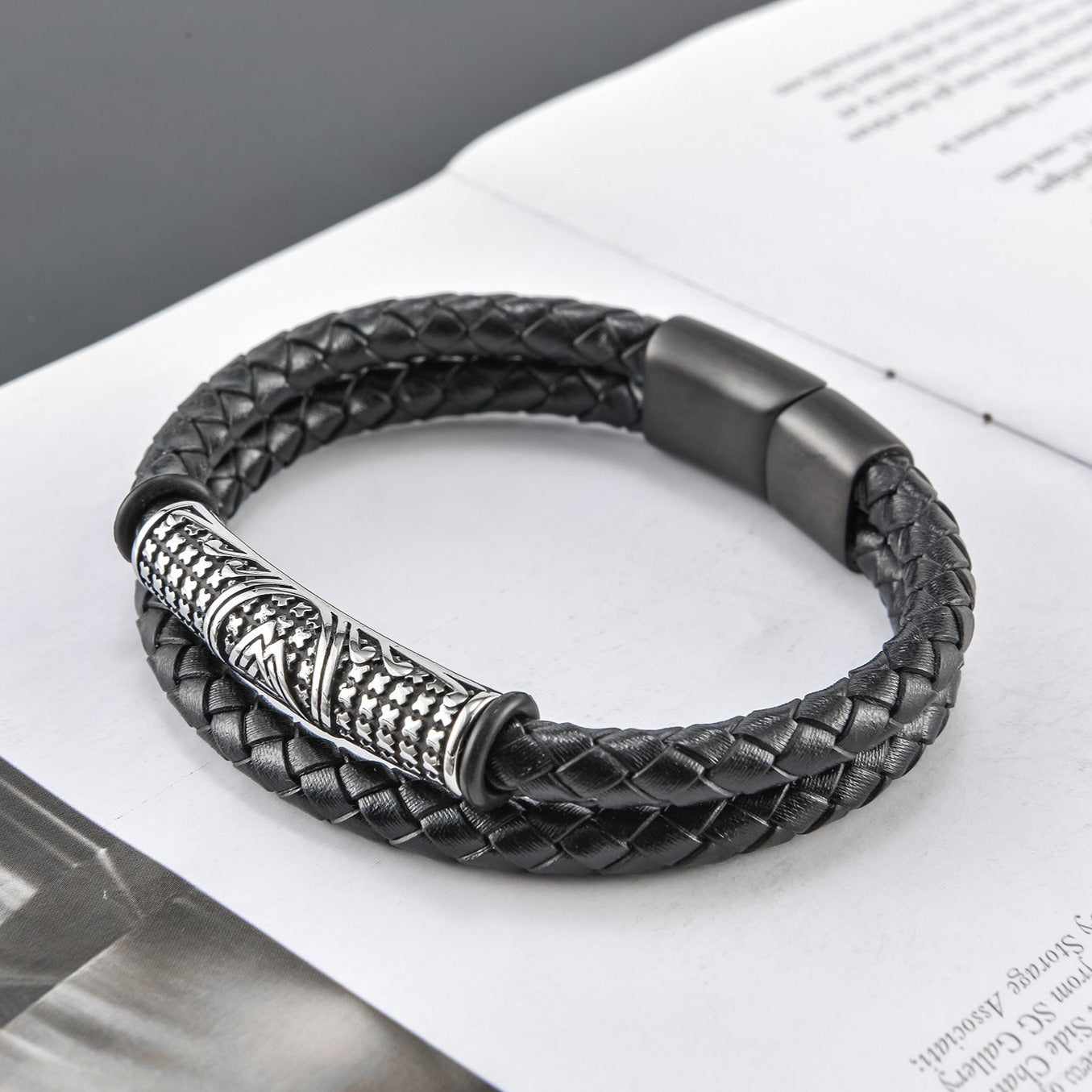 Pulseira Viking de Couro e Aço Inoxidável