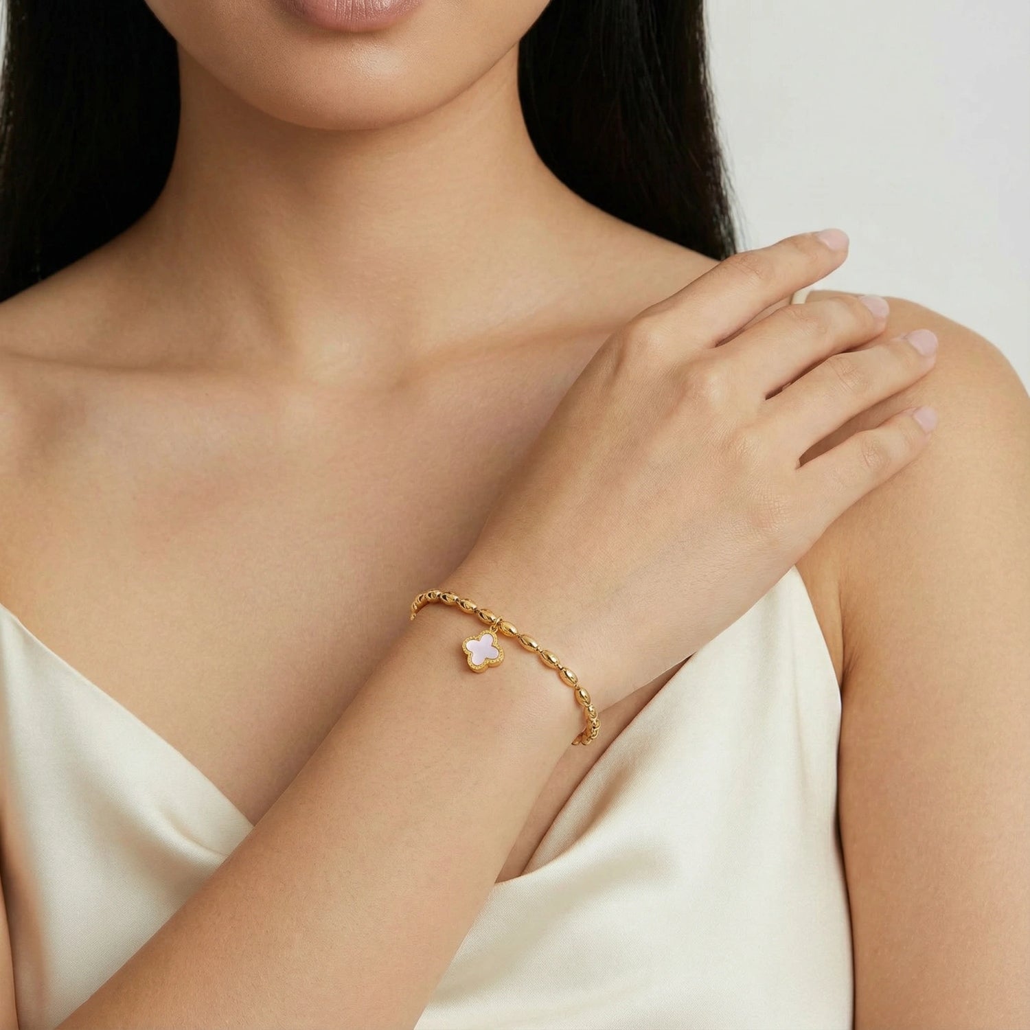 Pulseira de Contas Trevo da Sorte