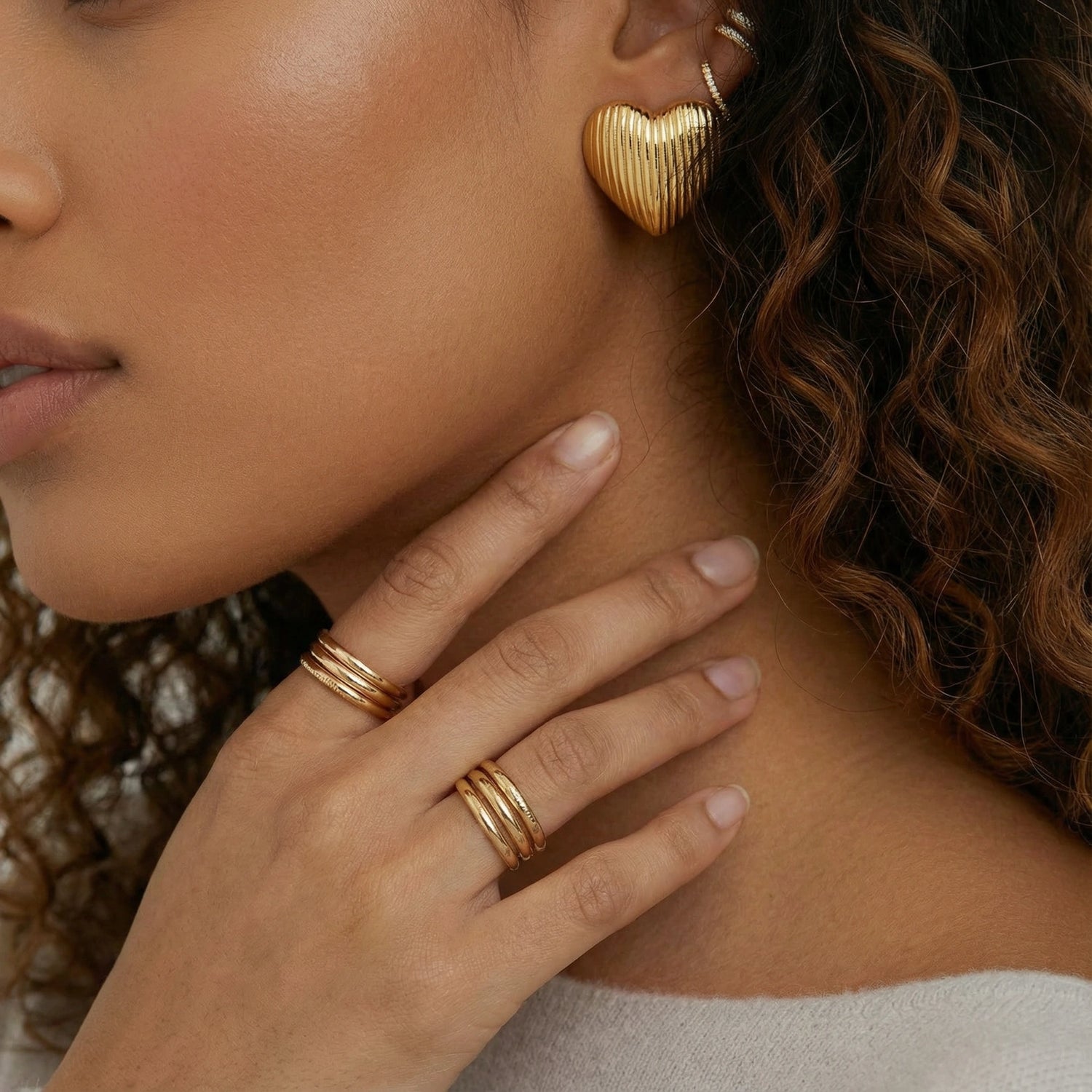 Brincos Pino Coração Texturizado