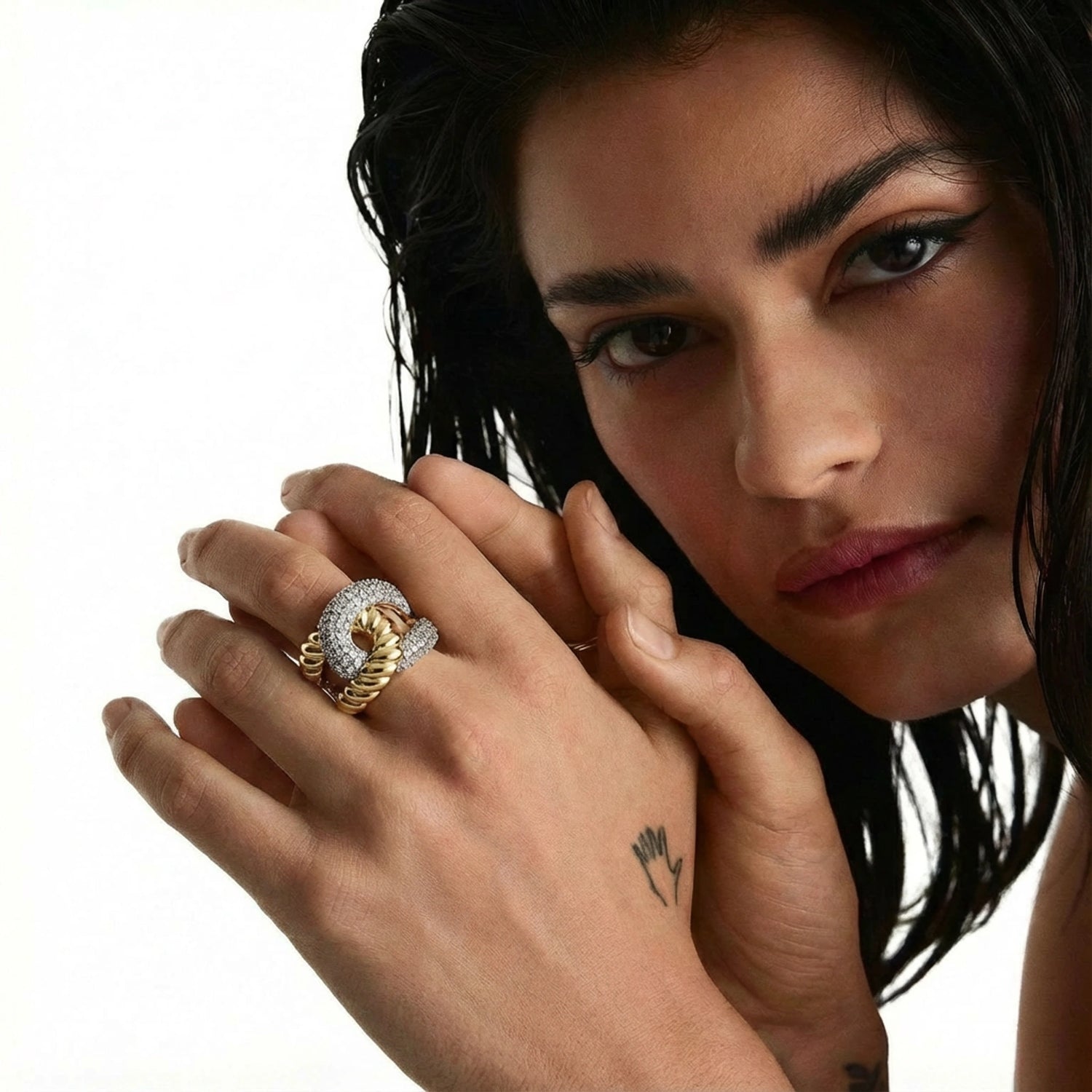 Anel de Elos Statement