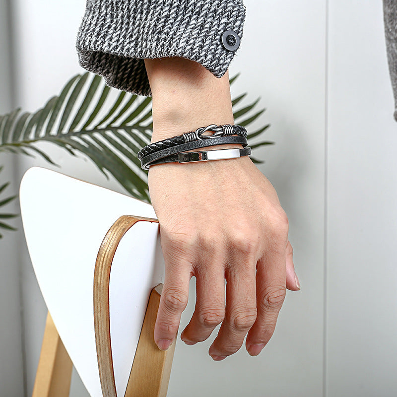 Pulseira de Couro e Aço Inoxidável