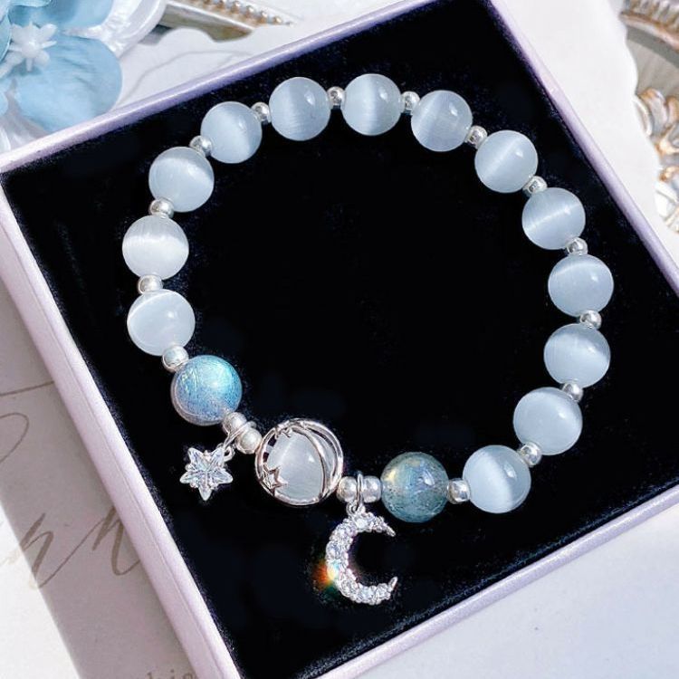 Pulsera de estrella y luna