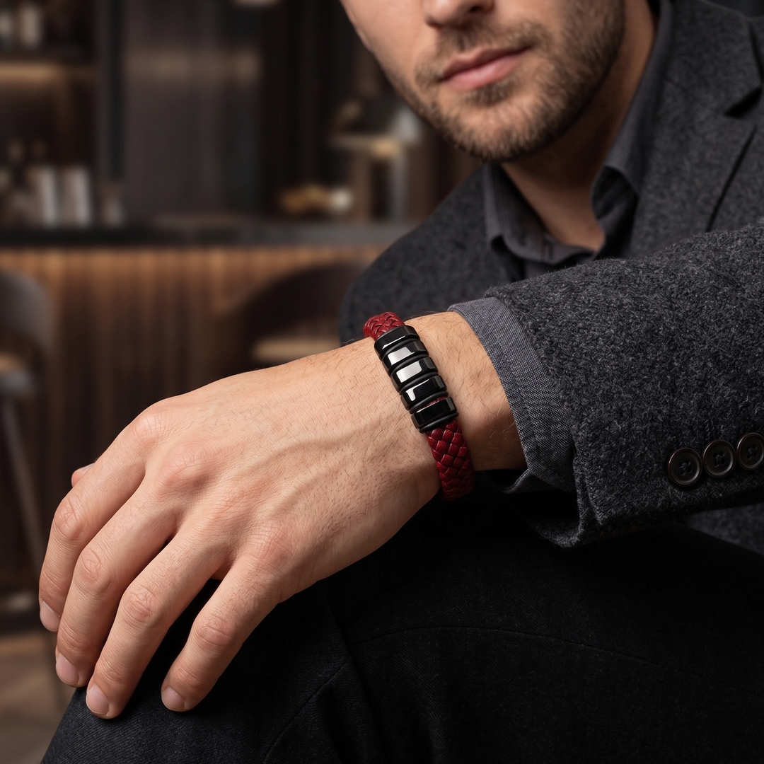 Pulseira em Couro e Aço Inoxidável