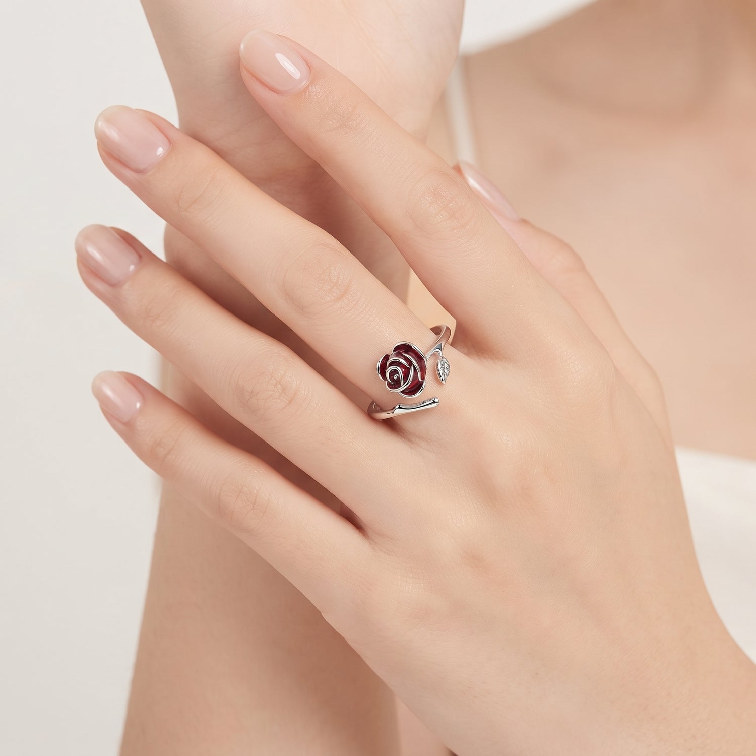 Anel Rosa Vermelha em Prata de Lei 925