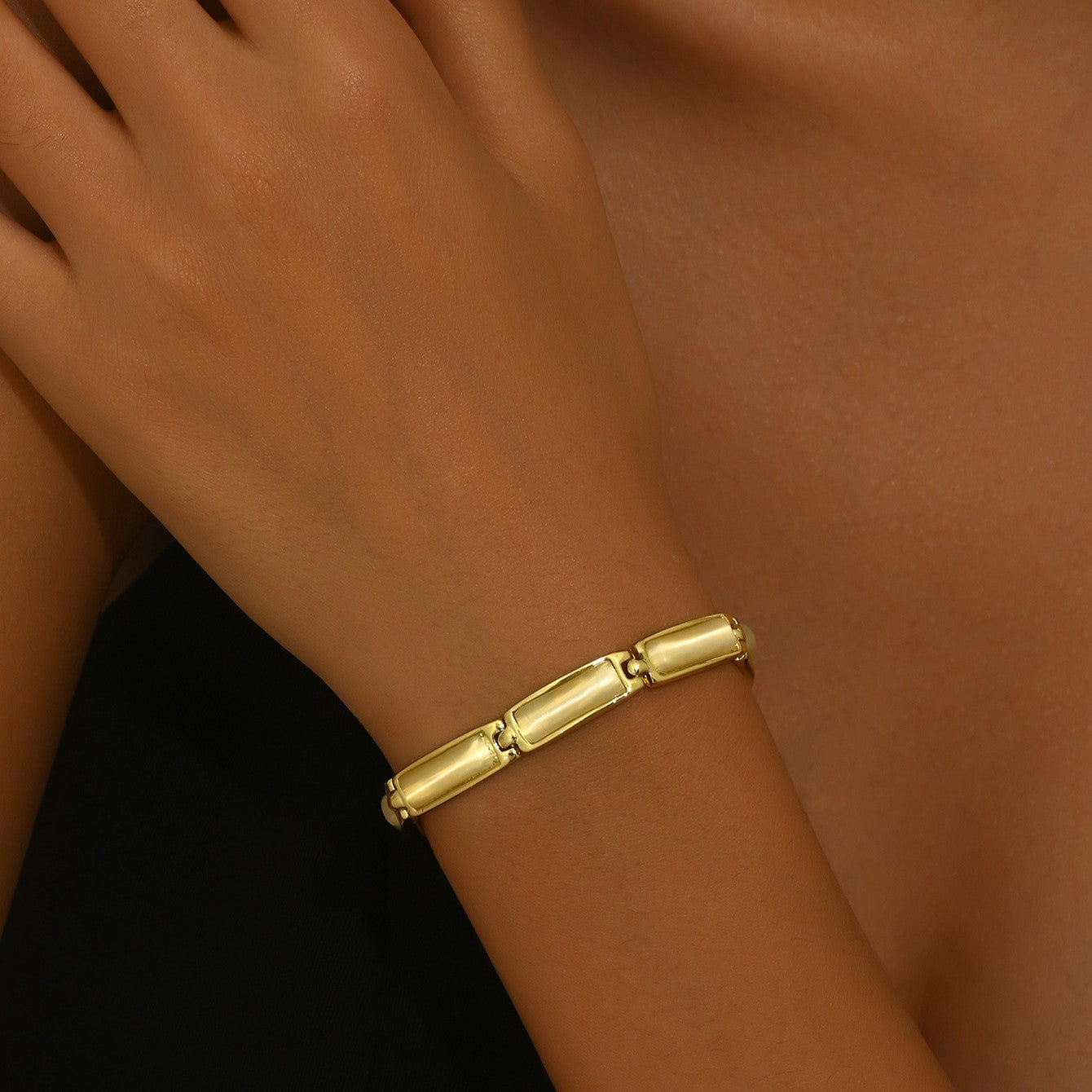 Pulseira Elegance com Cristal Opala