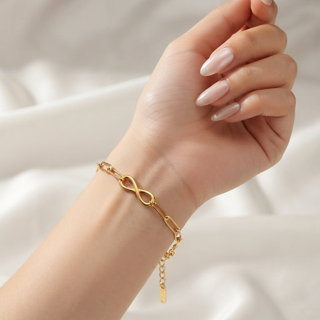 Pulseira em Aço Inoxidável com Símbolo do Infinito