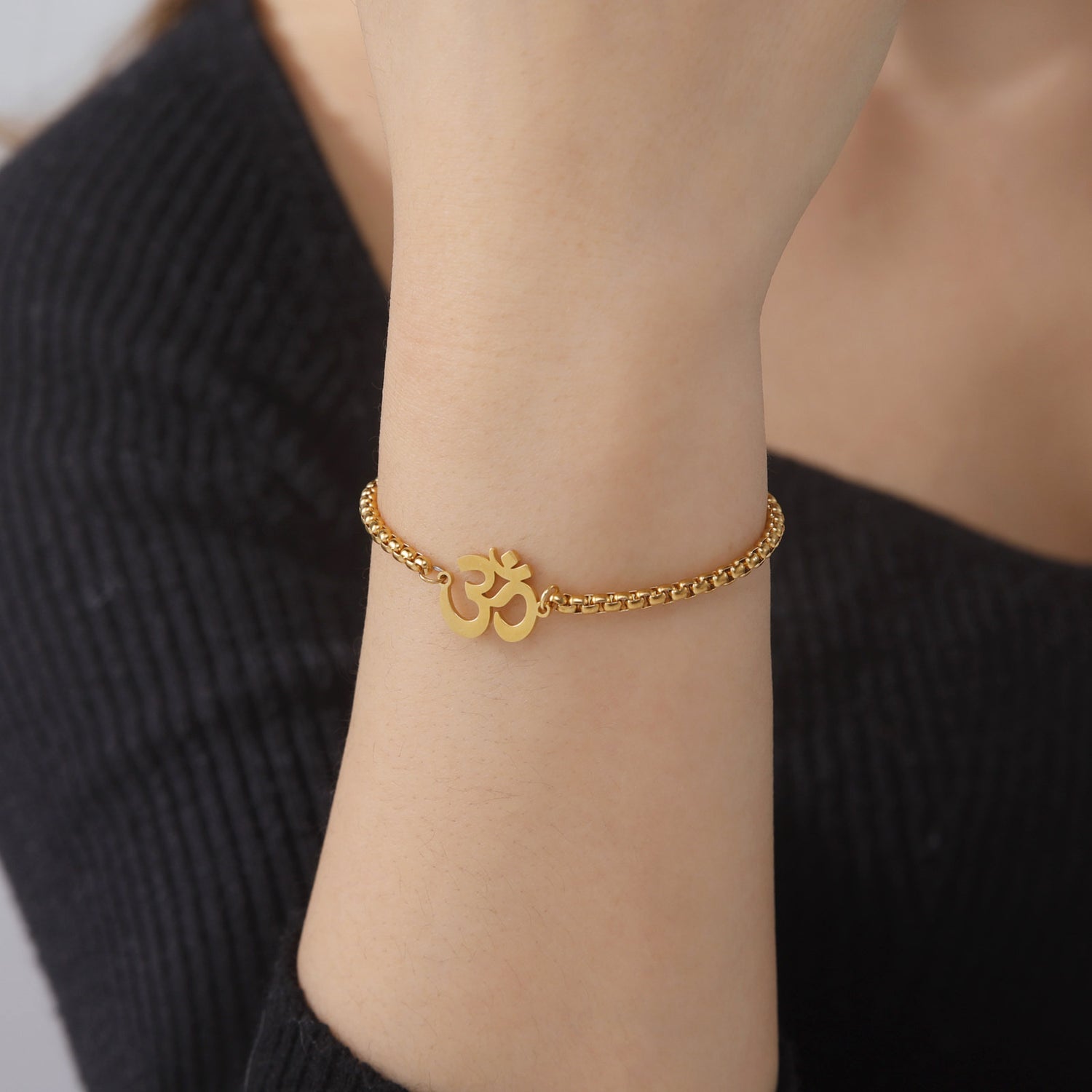 Pulseira Yoga OM em Aço Inoxidável