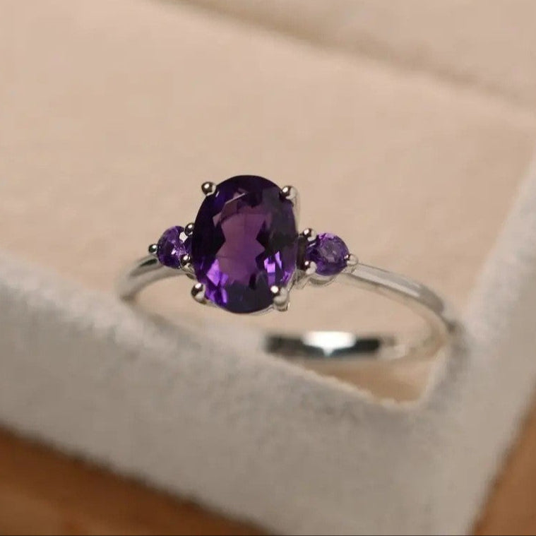 Anel com Cristal Ametista