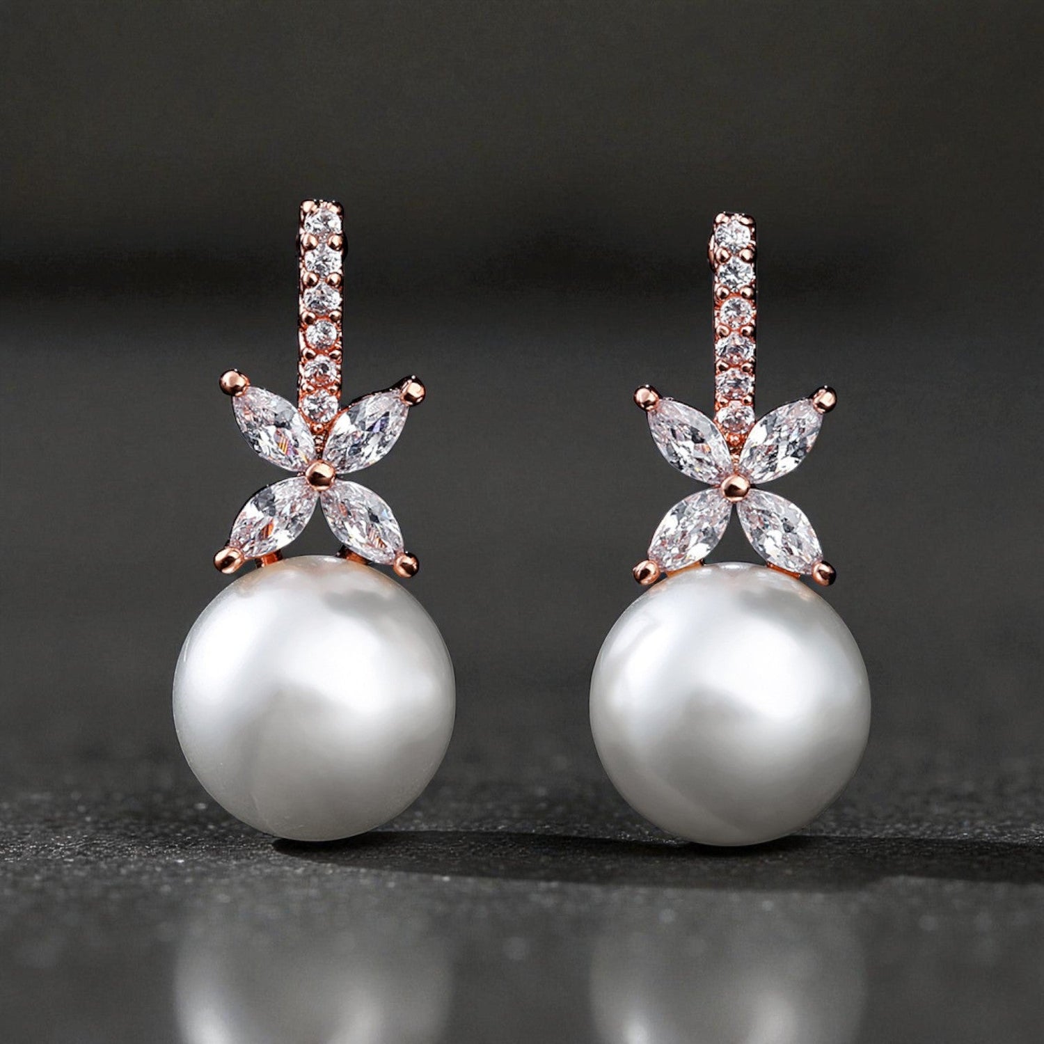 Brincos Elegantes com Zircónias