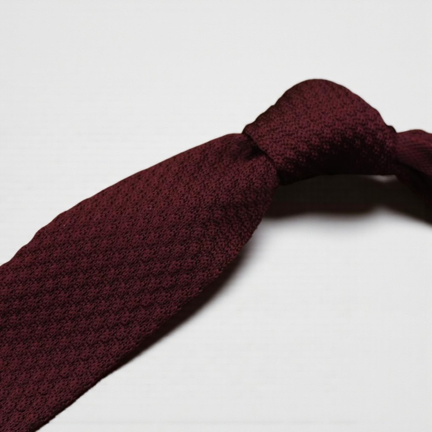 Gravata Estilo Universitário - Clássico e Moderno