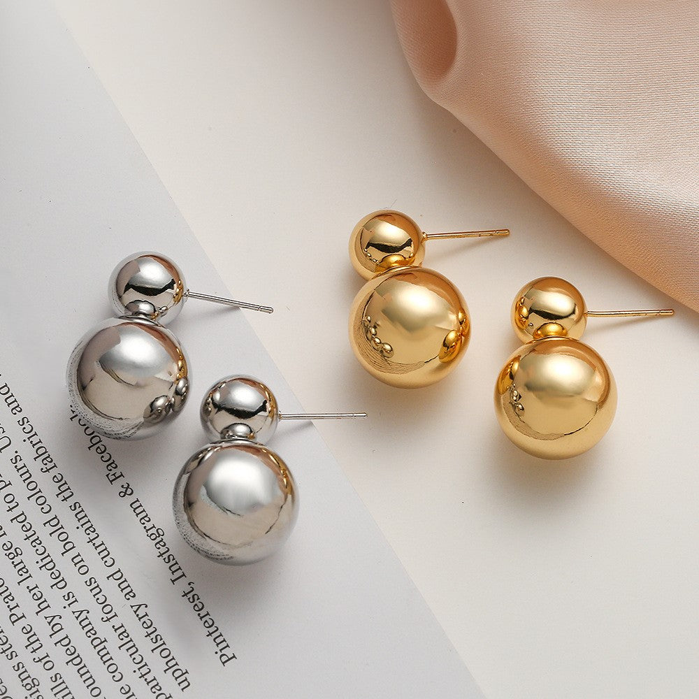 Brincos Minimalistas