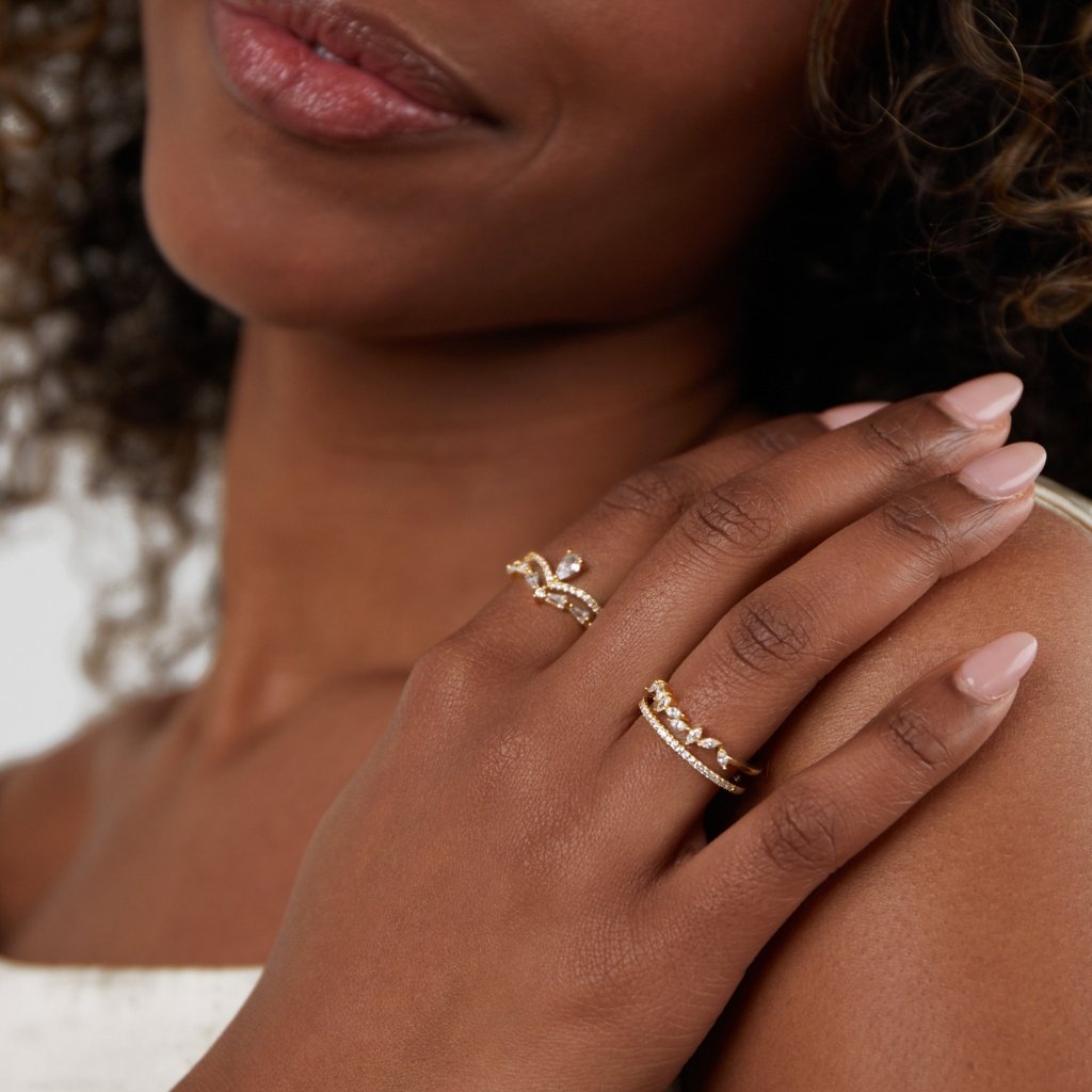 Anel Lírio com Zircónia