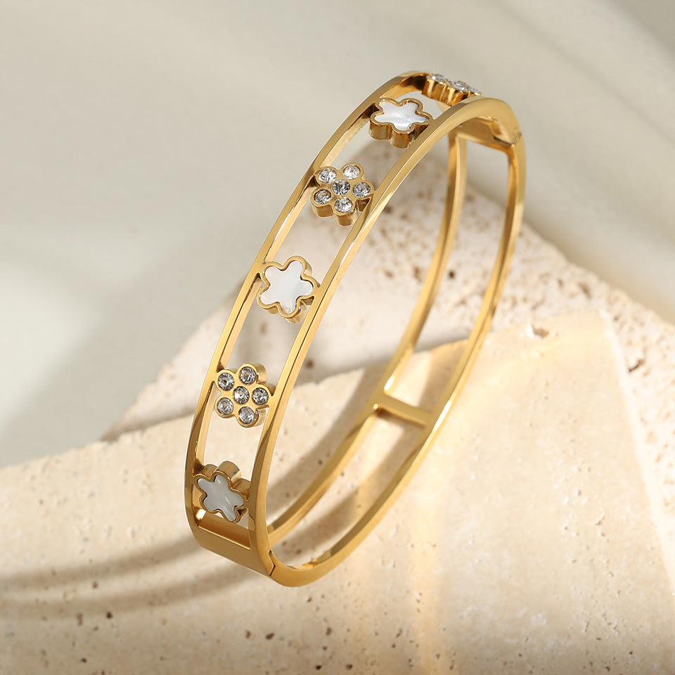 Pulseira Flower em Aço Inoxidável