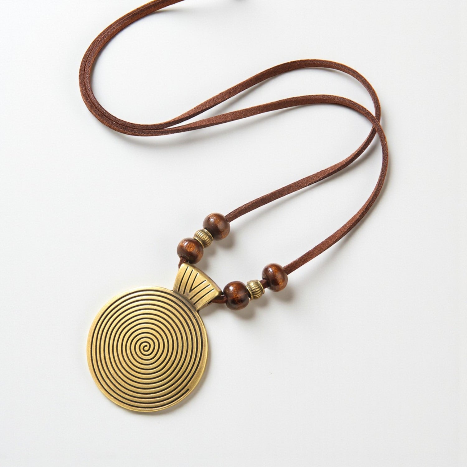 Colar Étnico de Couro