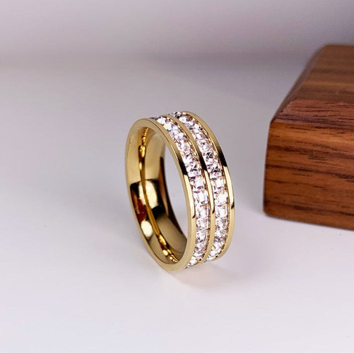 Anel em Aço Titânio com Zircónia