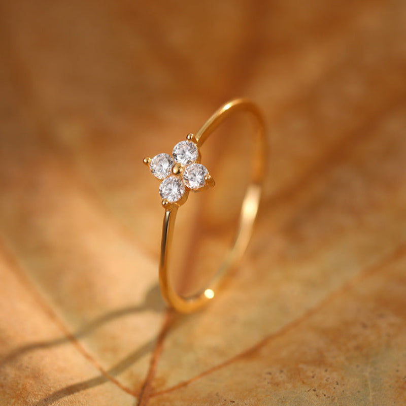 Anel Trevo de Quatro Folhas