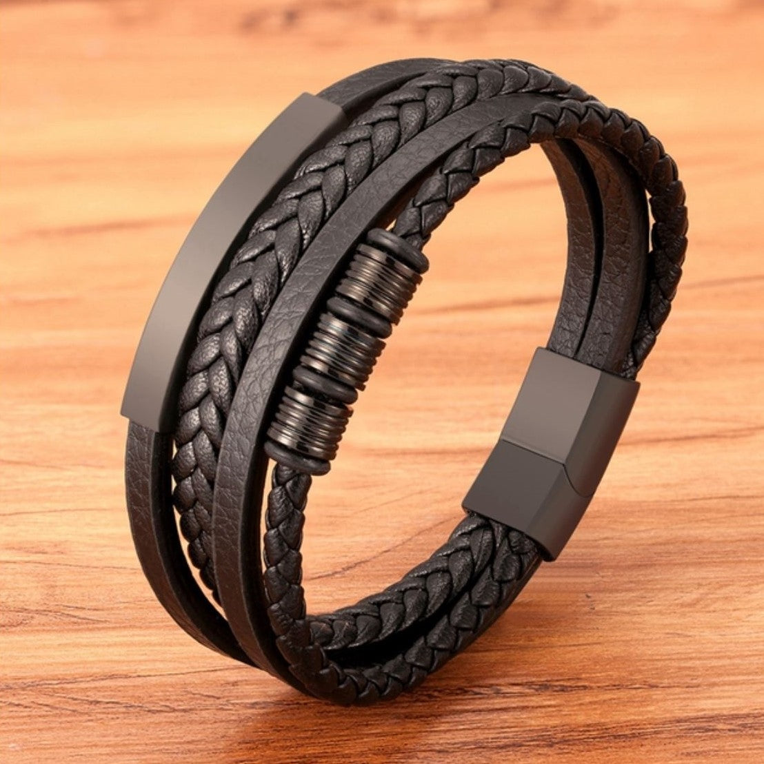 Pulseira de Couro e Aço Inoxidável