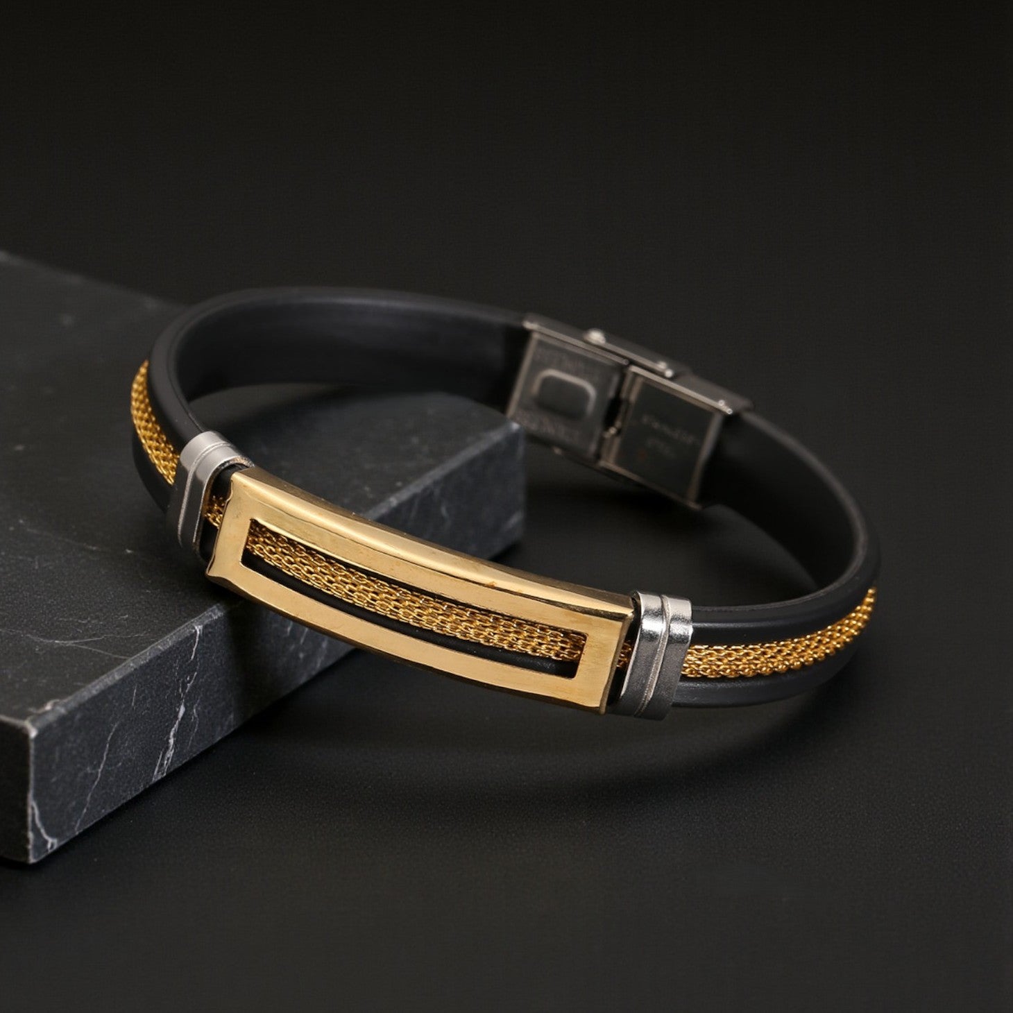 Pulseira em Silicone e Aço Inoxidável