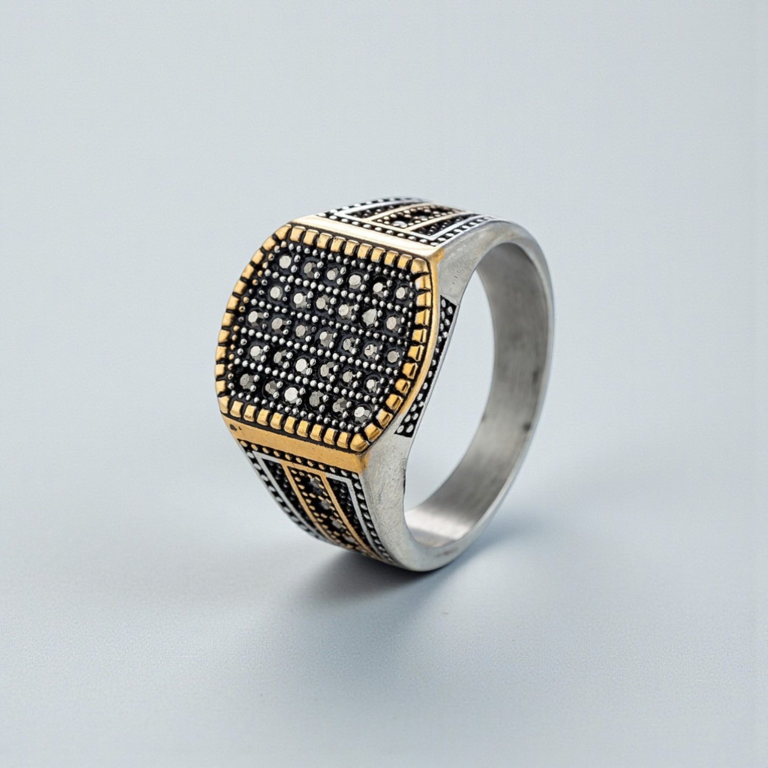 Anel Vintage em Aço Inoxidável