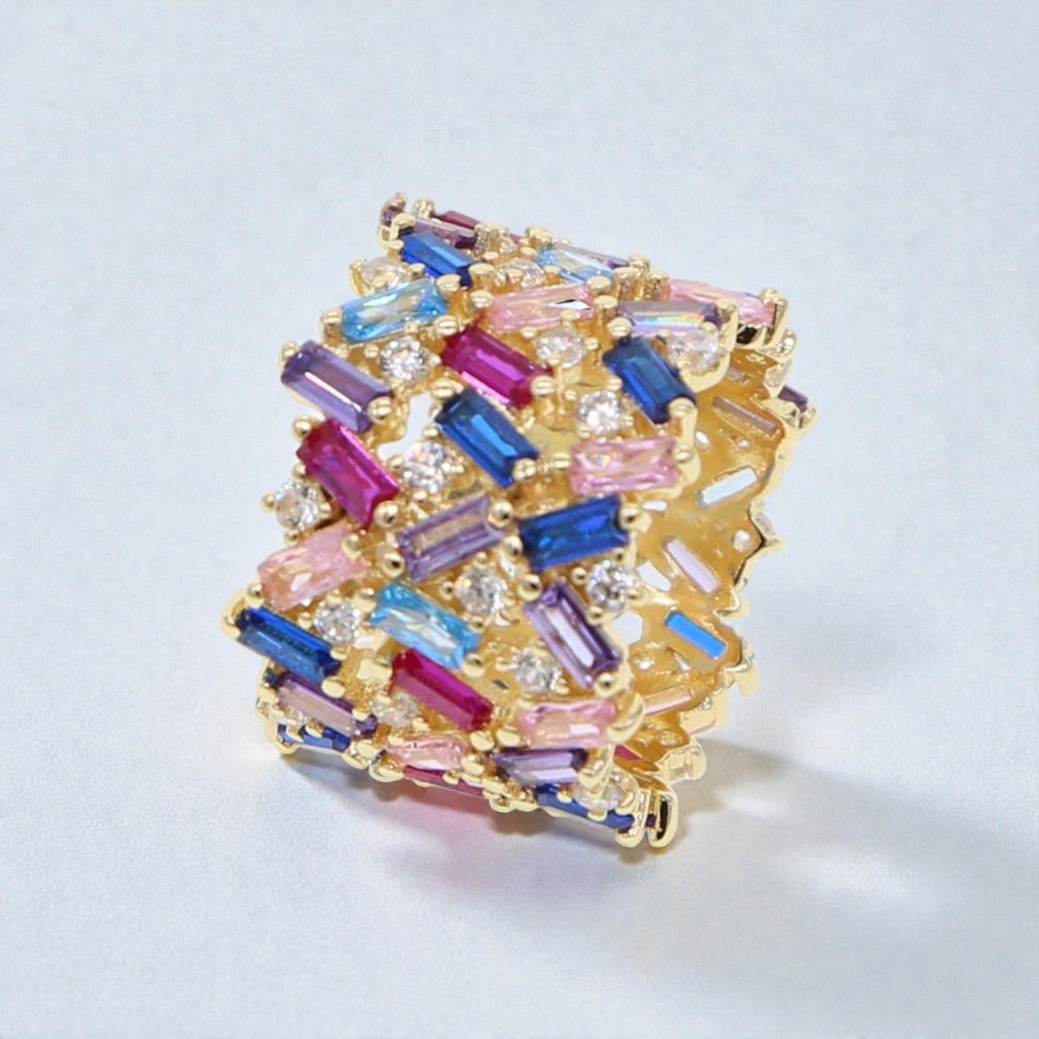 Anel Statement com Zircónias Multicolor