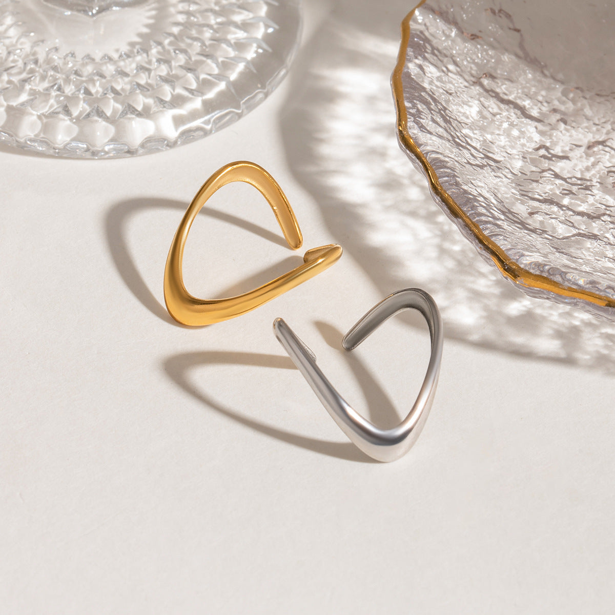 Anel Minimalista em Aço Inoxidável