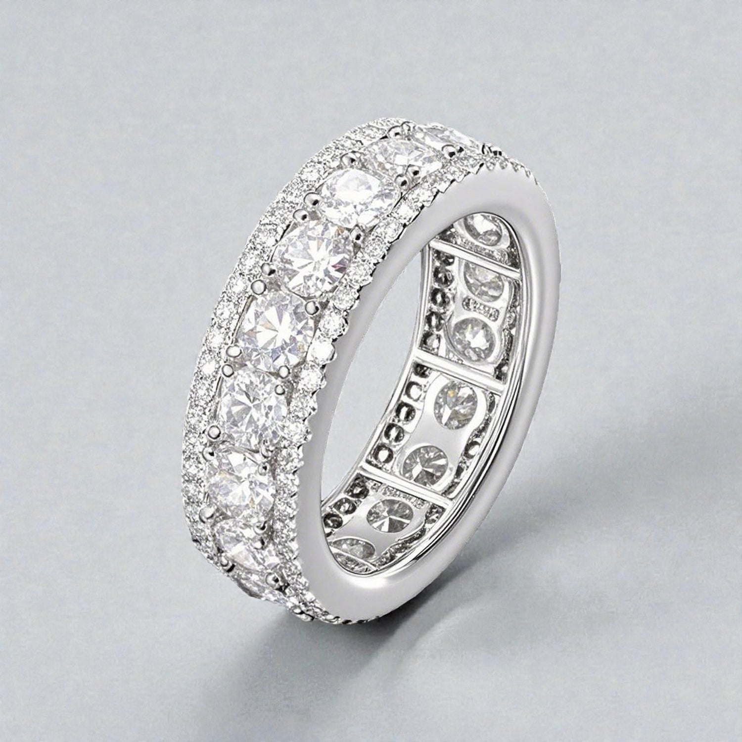 Anel Giratório de Três Fileiras com Moissanita