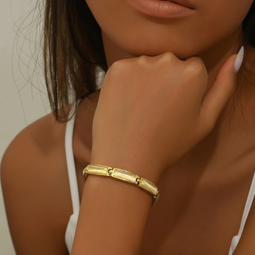 Pulseira Elegance com Cristal Opala