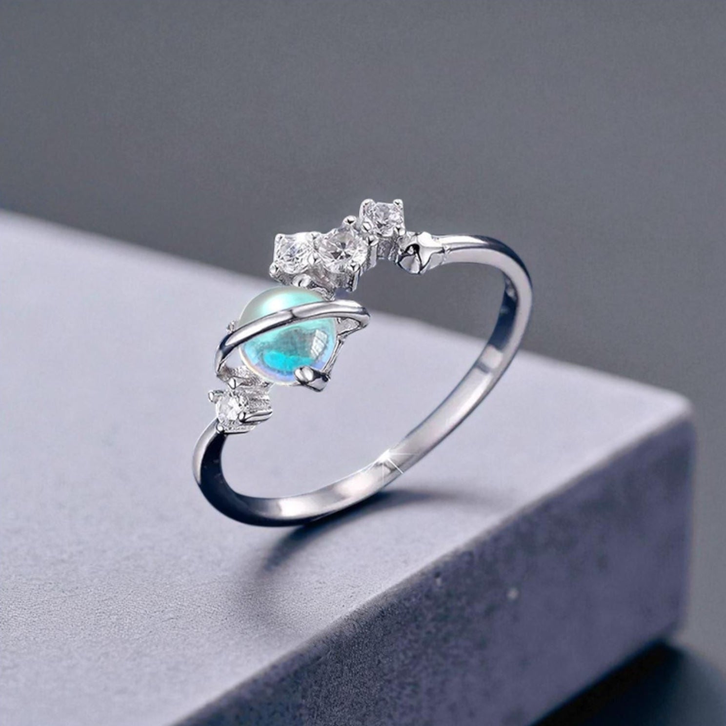 Anel Planetário com Zircónias