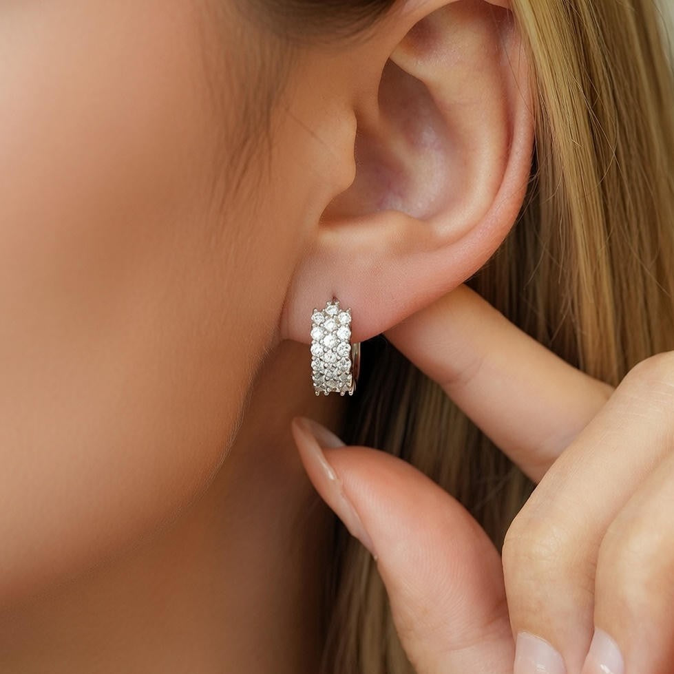 Brincos em Prata 925 com Moissanite