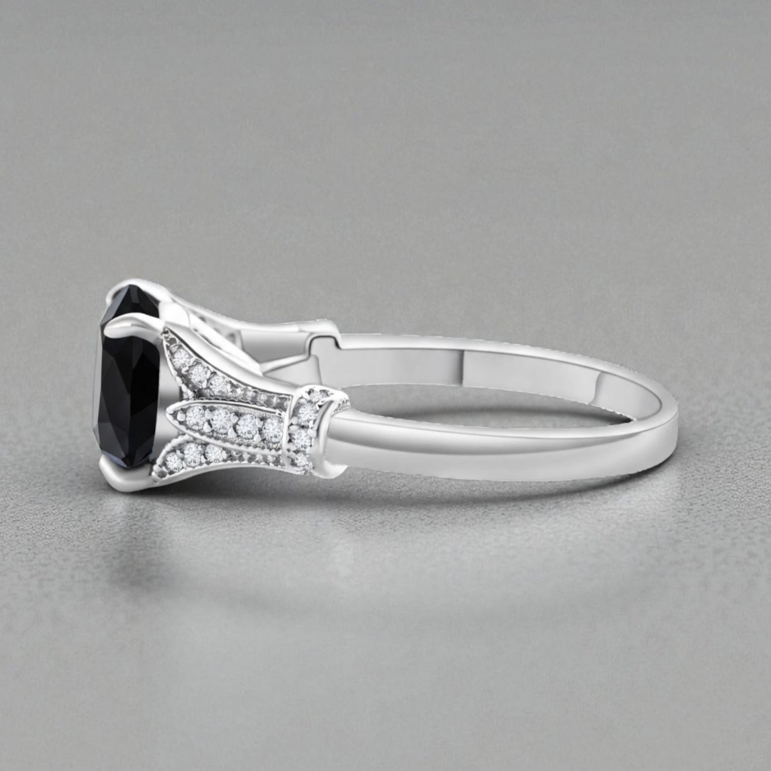 Anel Eclipse em Moissanita