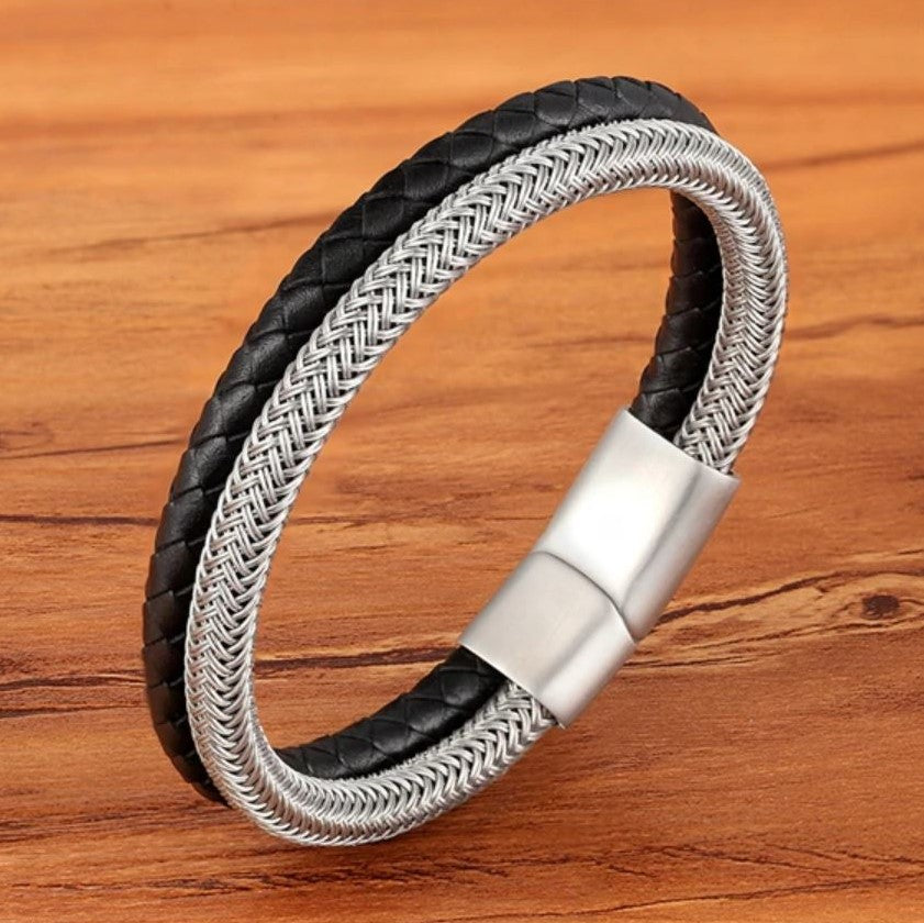 Pulseira de Couro e Aço Inoxidável (7421560422574)